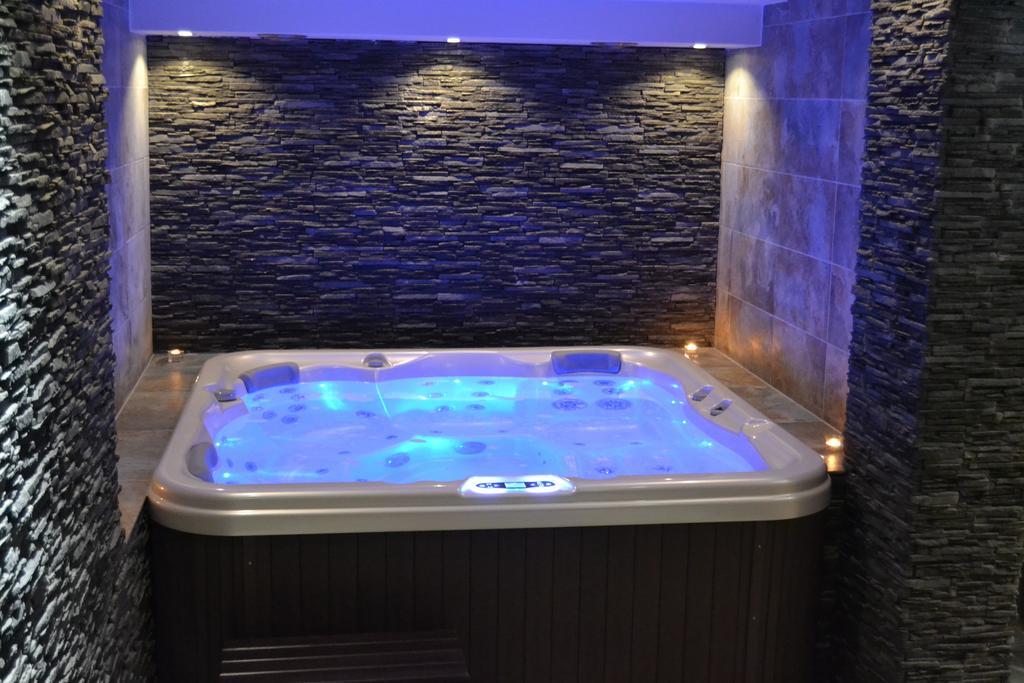 Wellness Hotel Sauna Мала-Моравка Экстерьер фото